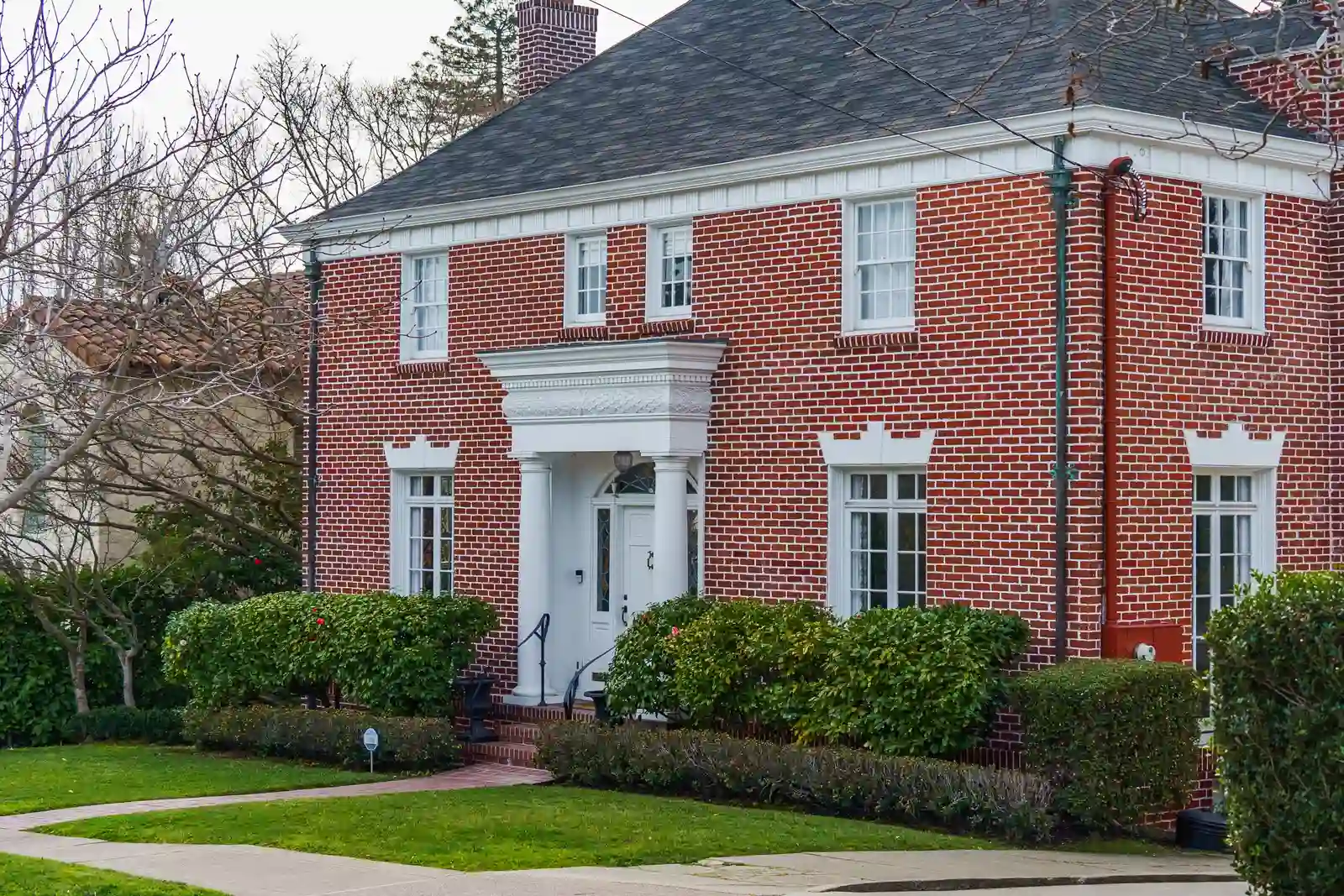 New custom masonry home exterior near Wilmette, IL