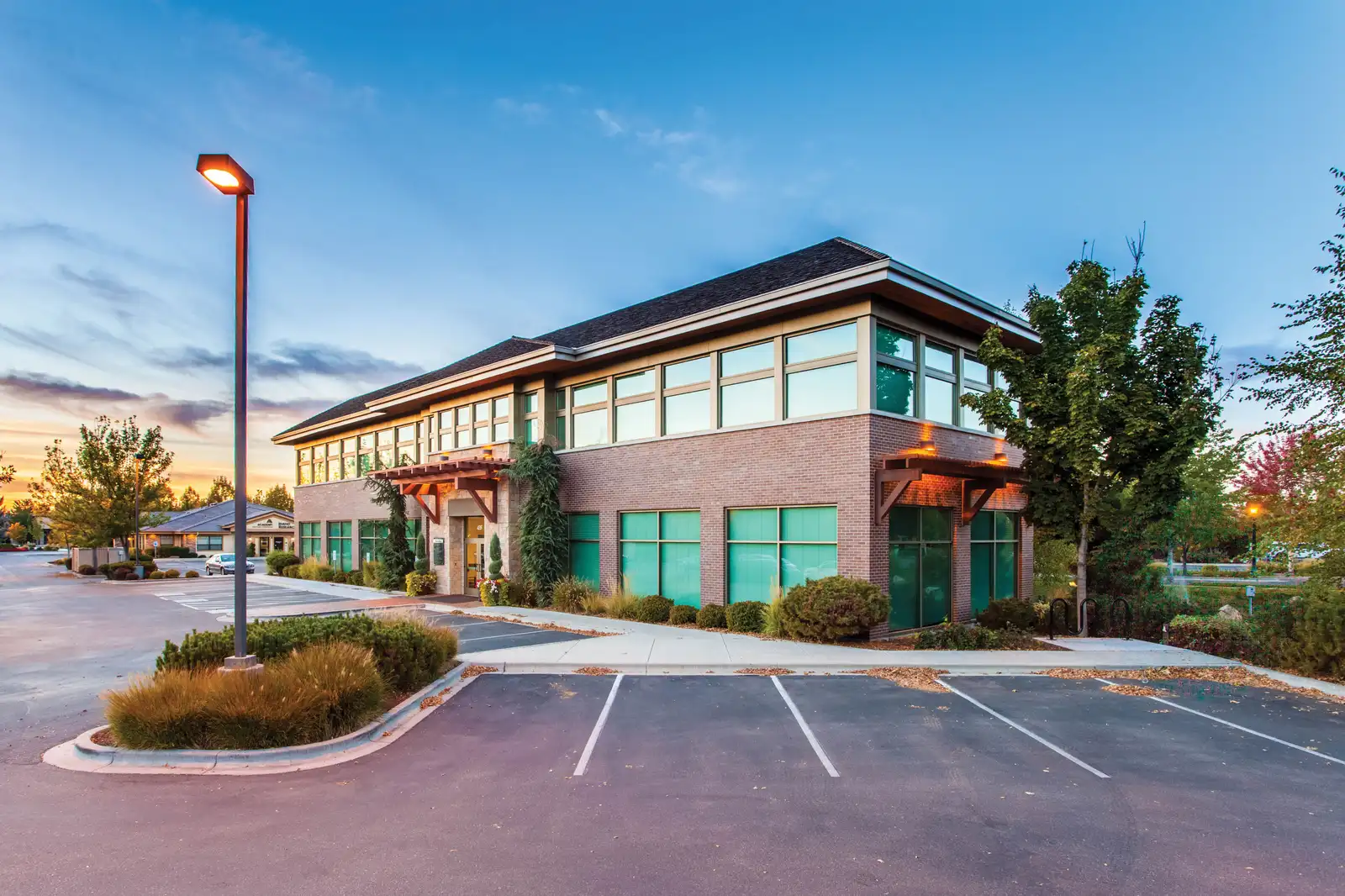 Commercial Brick & Stone