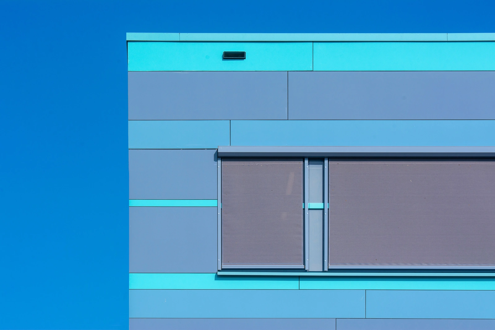 New custom masonry home exterior near Willowbrook, IL