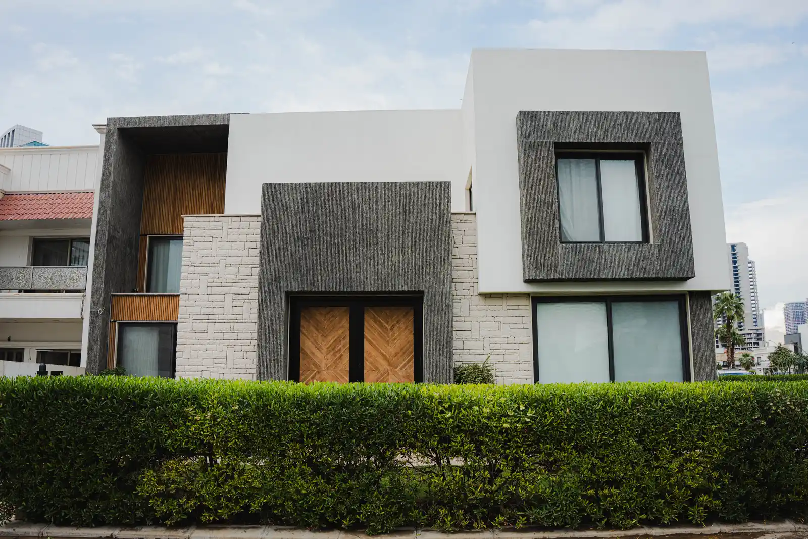 New custom masonry home exterior near Downers Grove, IL