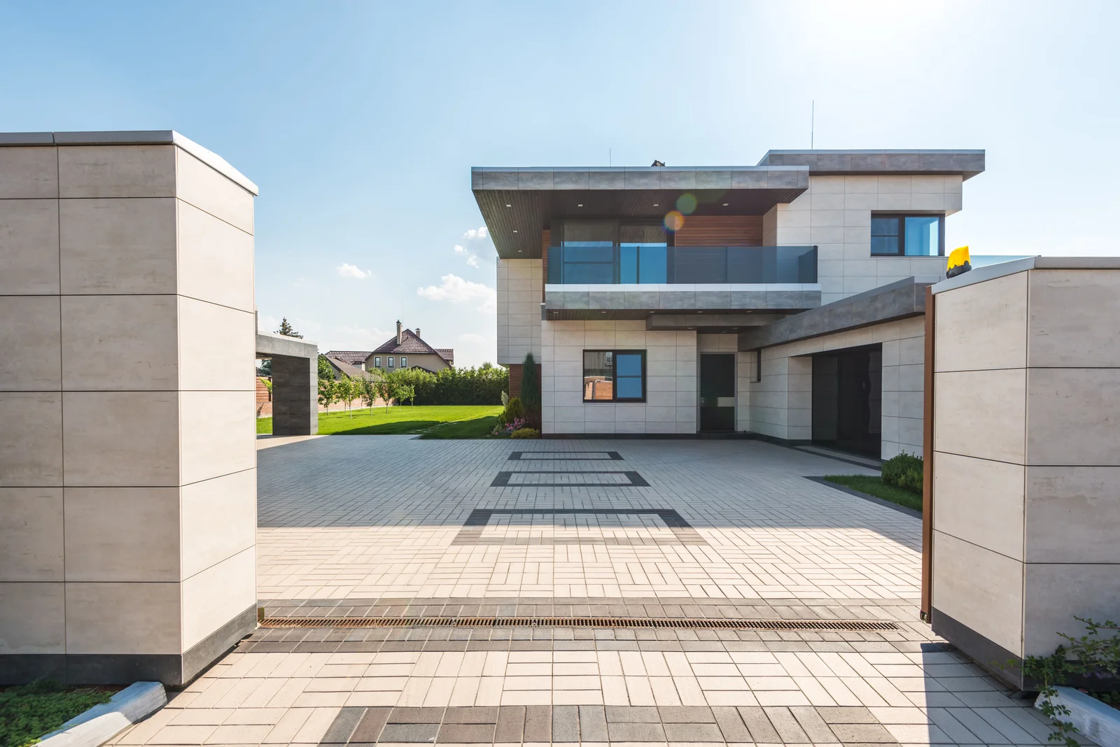 New custom masonry home exterior near Northbrook, IL