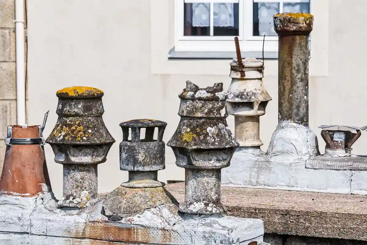 Rebuilt chimney masonry on a Highland Park home