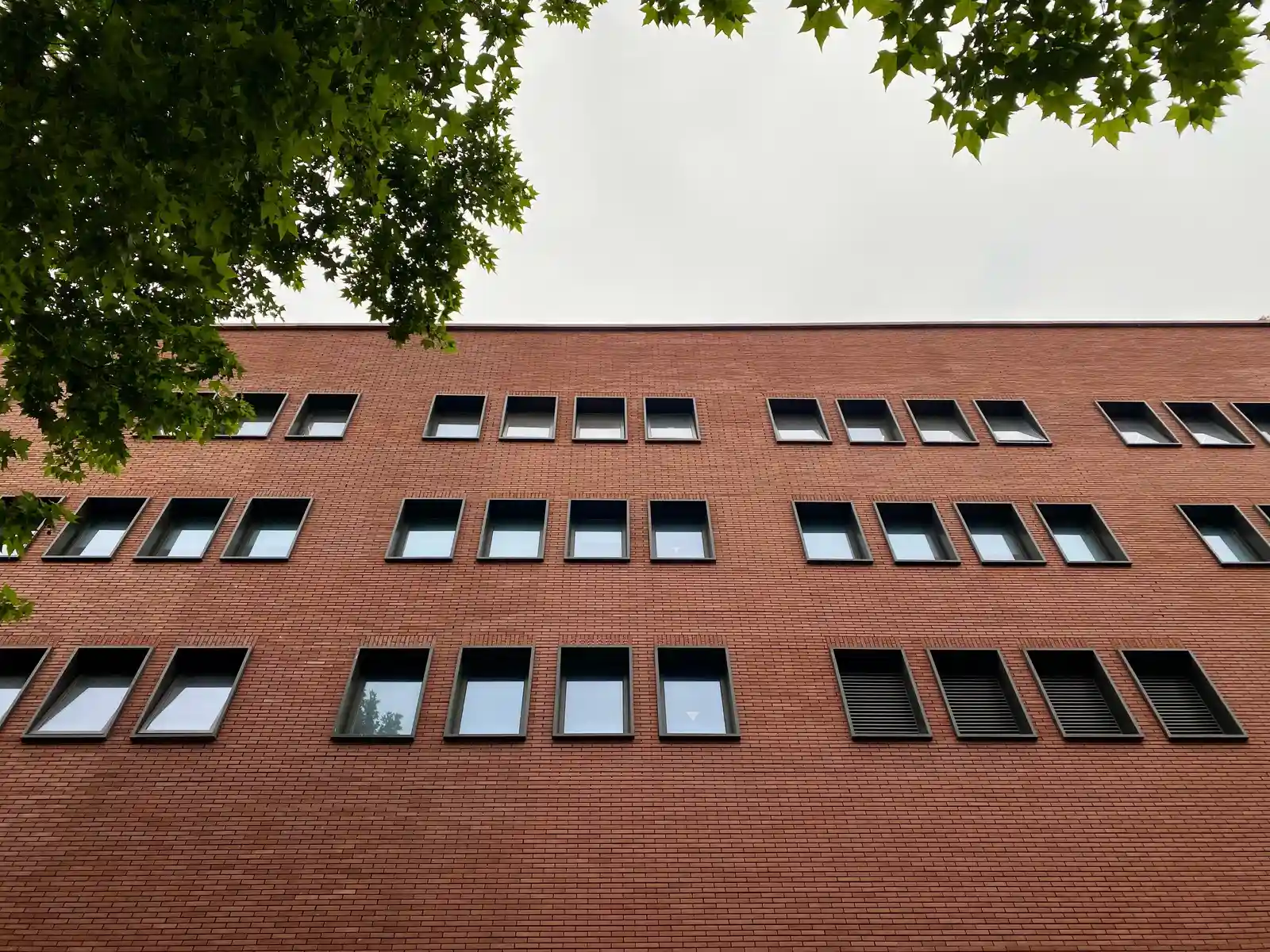 Commercial Brick & Stone