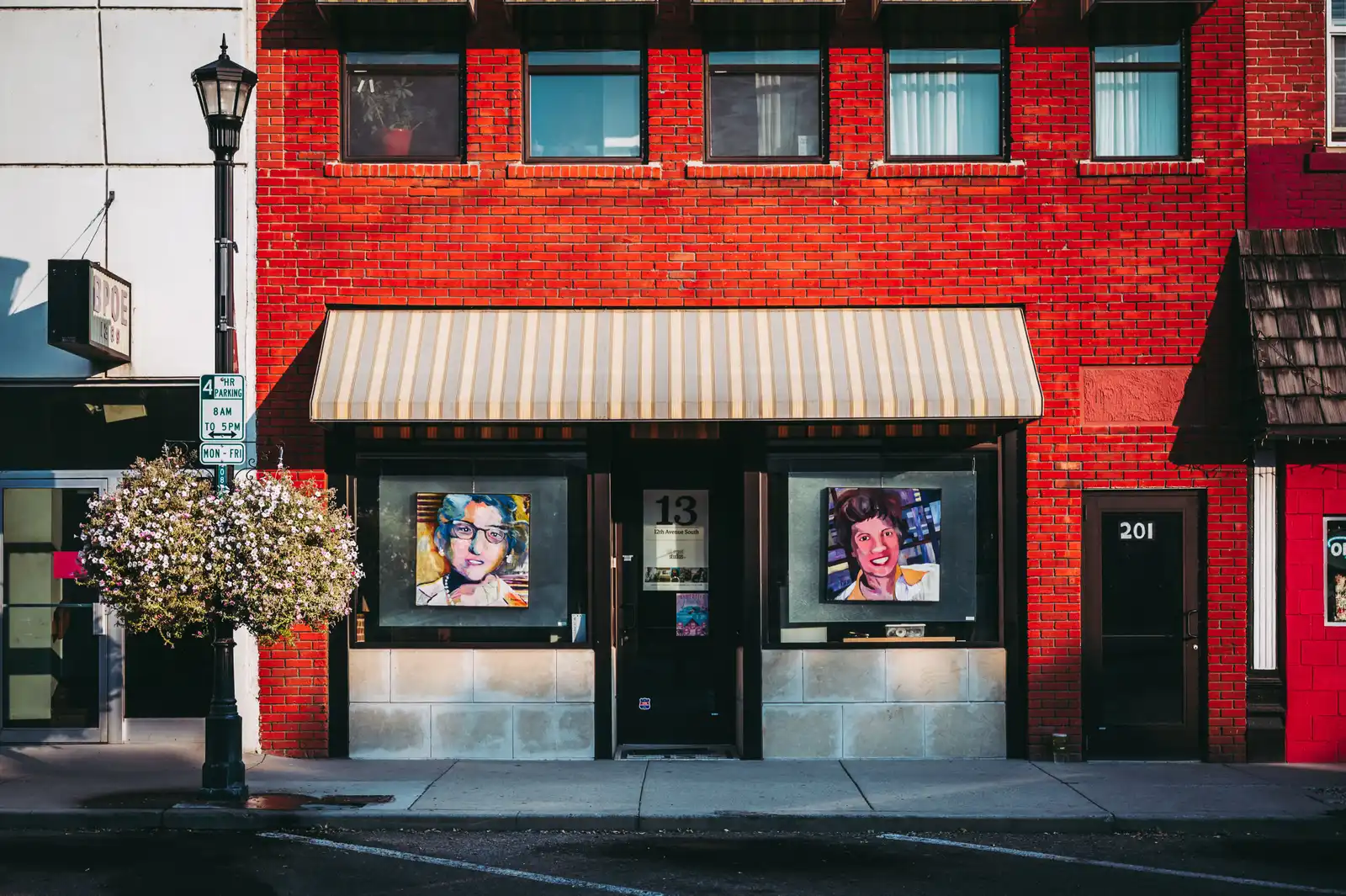 Commercial masonry veneer installation in Elmhurst
