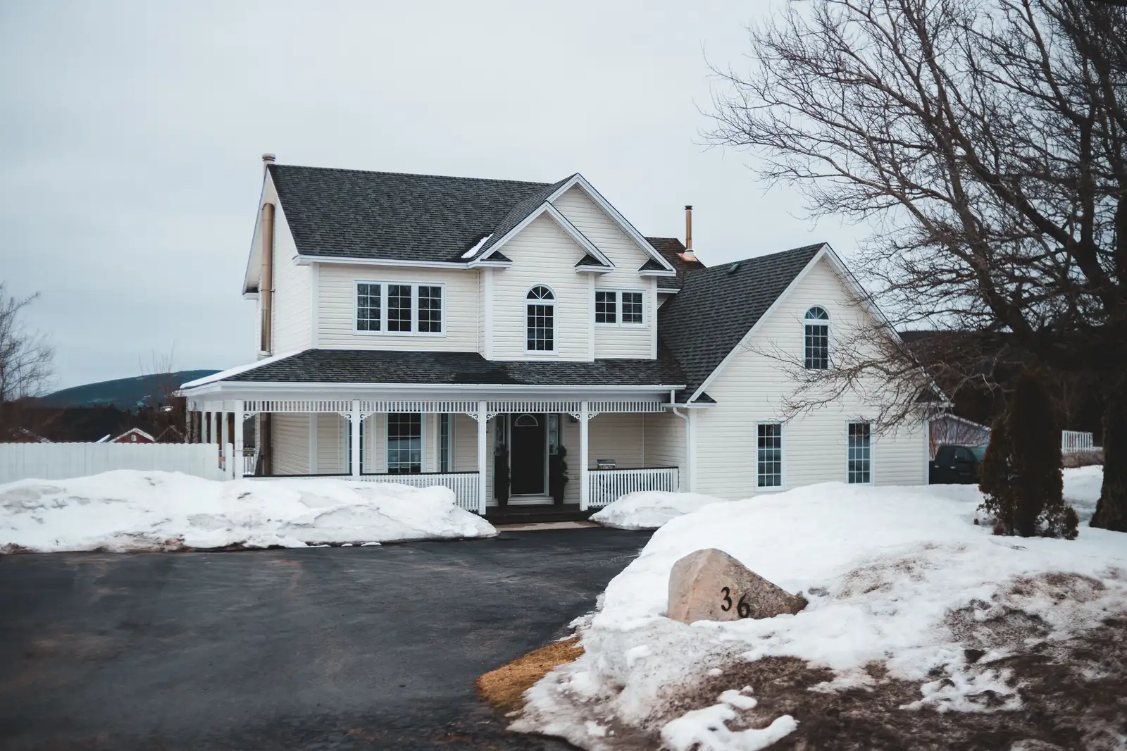 New custom masonry home exterior near Willowbrook, IL