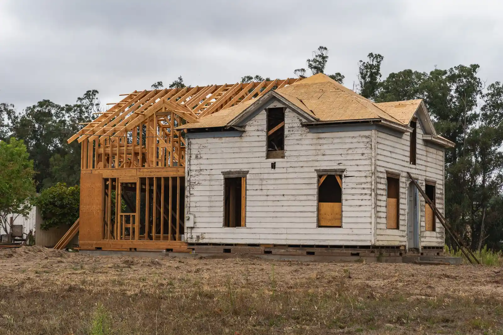 Custom home masonry on a Northbrook teardown-rebuild