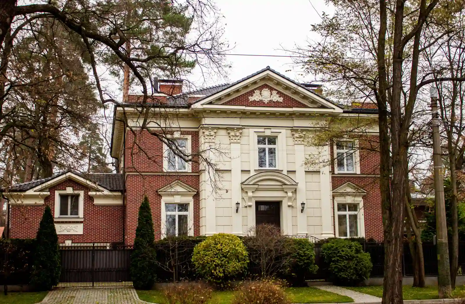 New custom masonry home exterior near Evanston, IL
