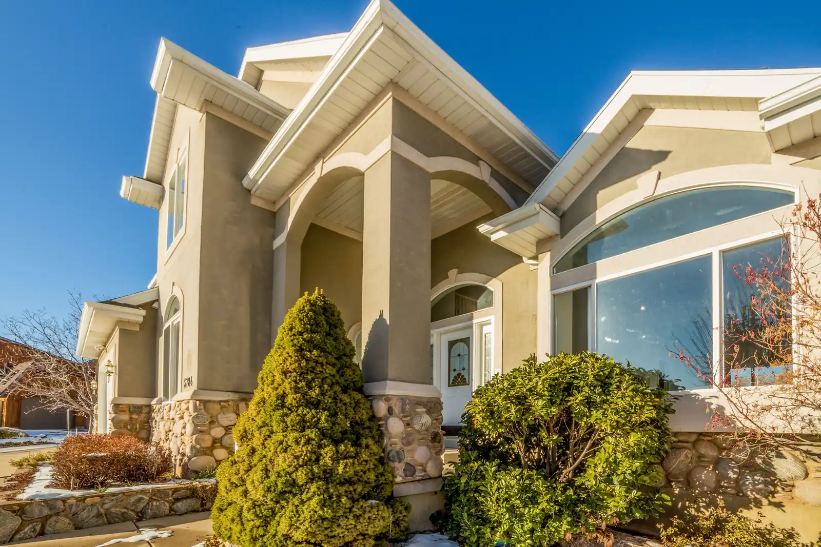 New custom masonry home exterior near Northbrook, IL